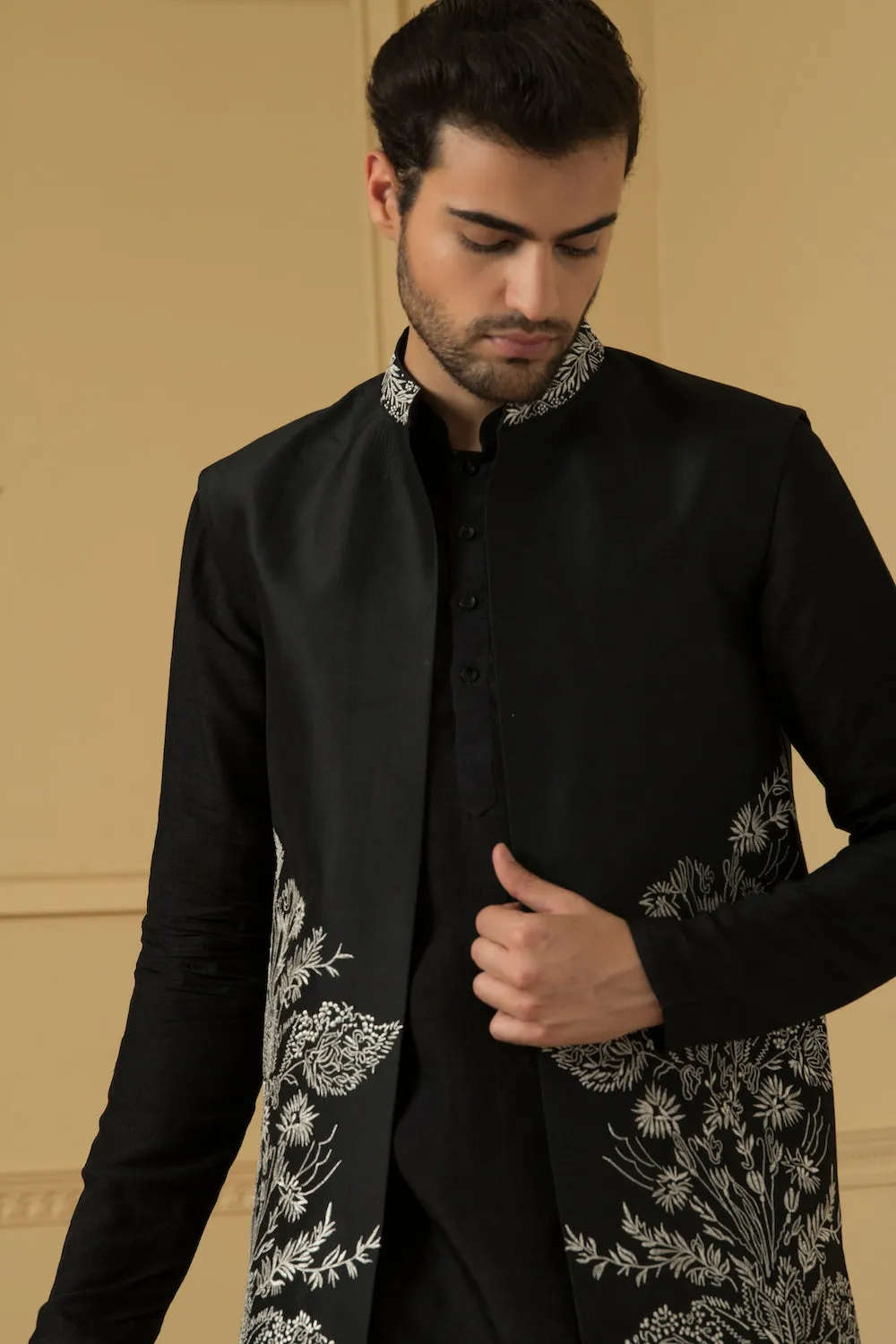 Men's Long Zari Nehru Jacket Set - Hilo Design