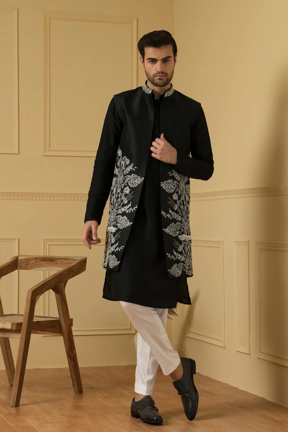 Men's Long Zari Nehru Jacket Set - Hilo Design