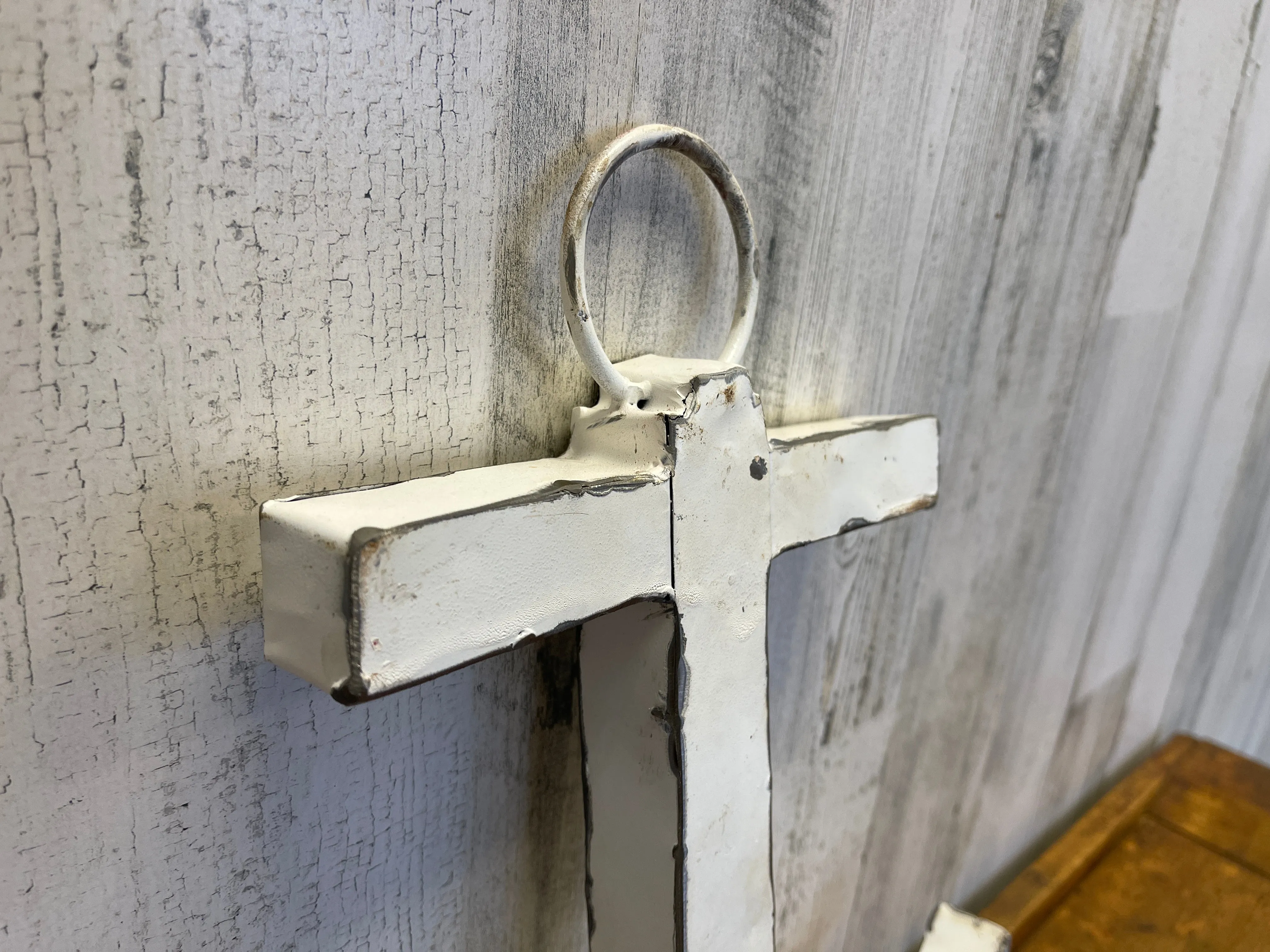 Recycled Metal Anchor White