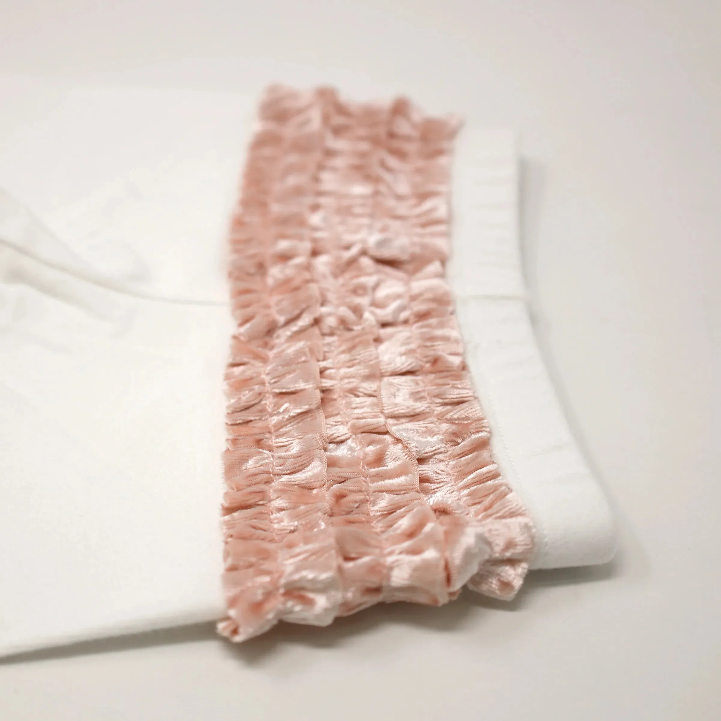 Velvet Ruffle Bow L/S Ruffle Bottom 2pc. Set- Cream